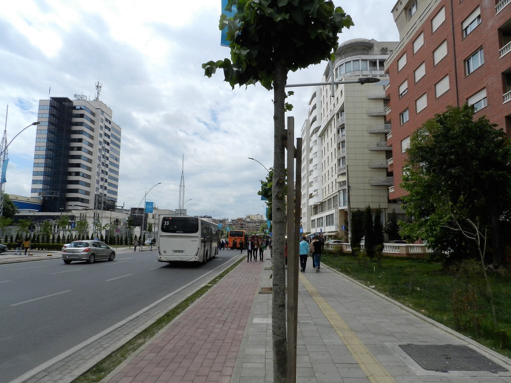 Urban Rooms Tirana Exterior photo