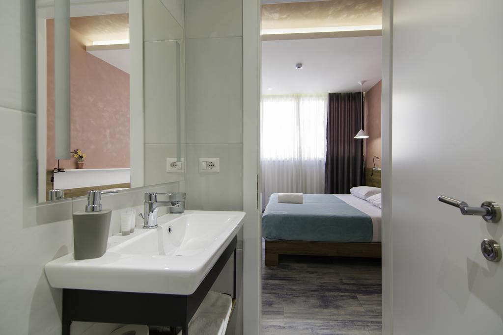Urban Rooms Tirana Exterior photo