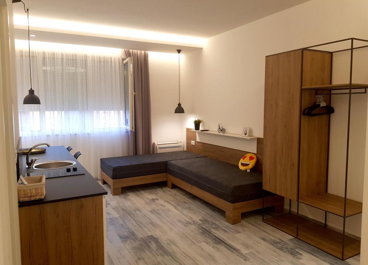 Urban Rooms Tirana Exterior photo